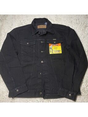 NWT Wrangler Black Denim Jacket S Heavyweight Pockets Cowboy Cut Trucker